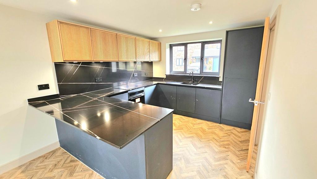 Property photo 2 of 14 12 Magnum Plum Way Kitchen 2.Jpg