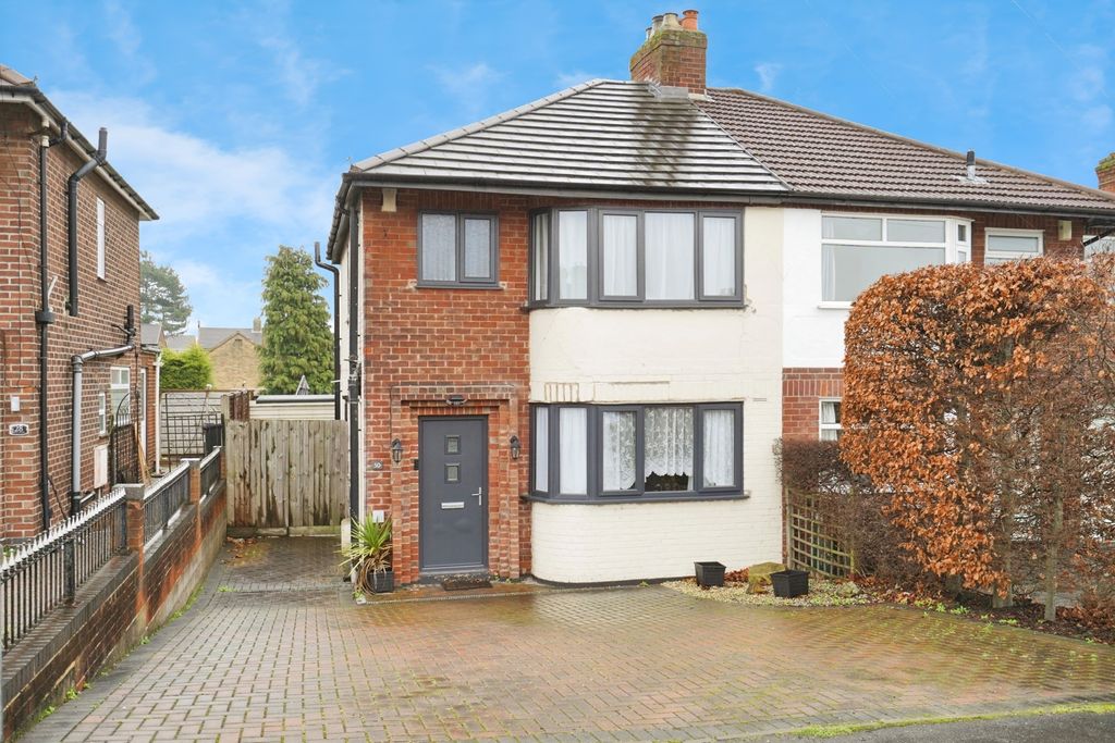 Property photo 1 of 20 Front