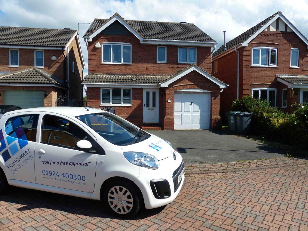 Property photo 1 of 11 Photo