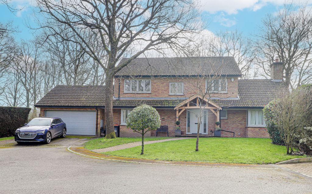 Property photo 1 of 24 Front