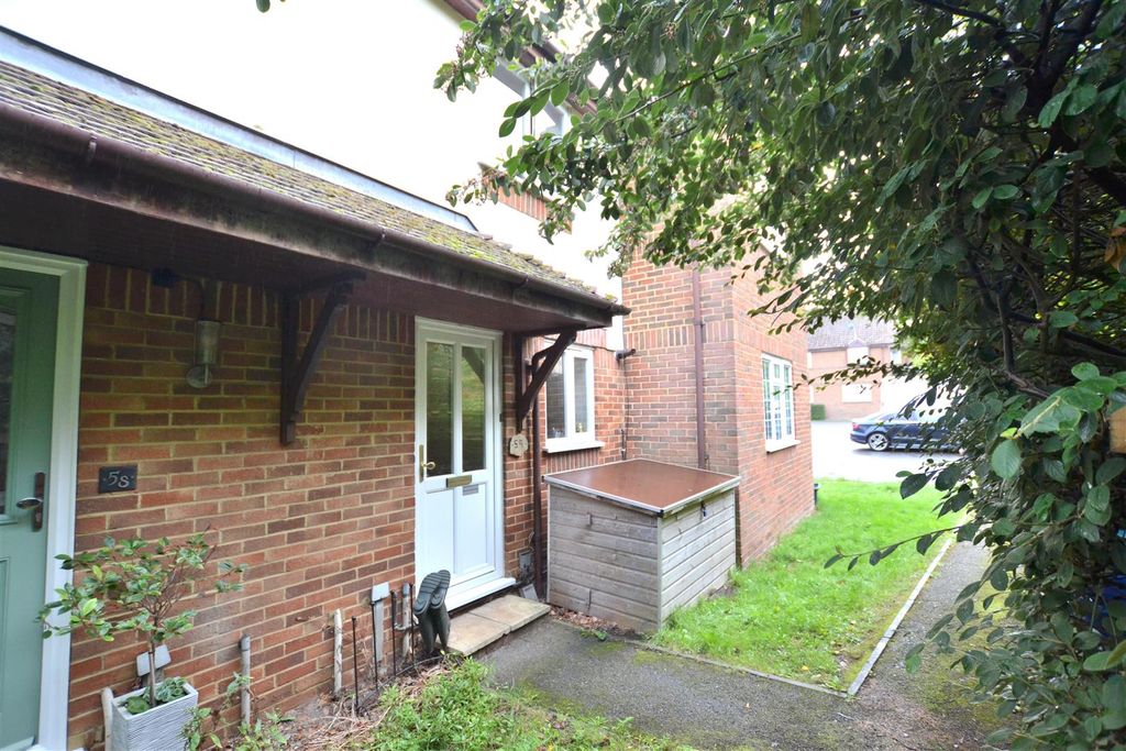 Property photo 1 of 11 Front.Jpg