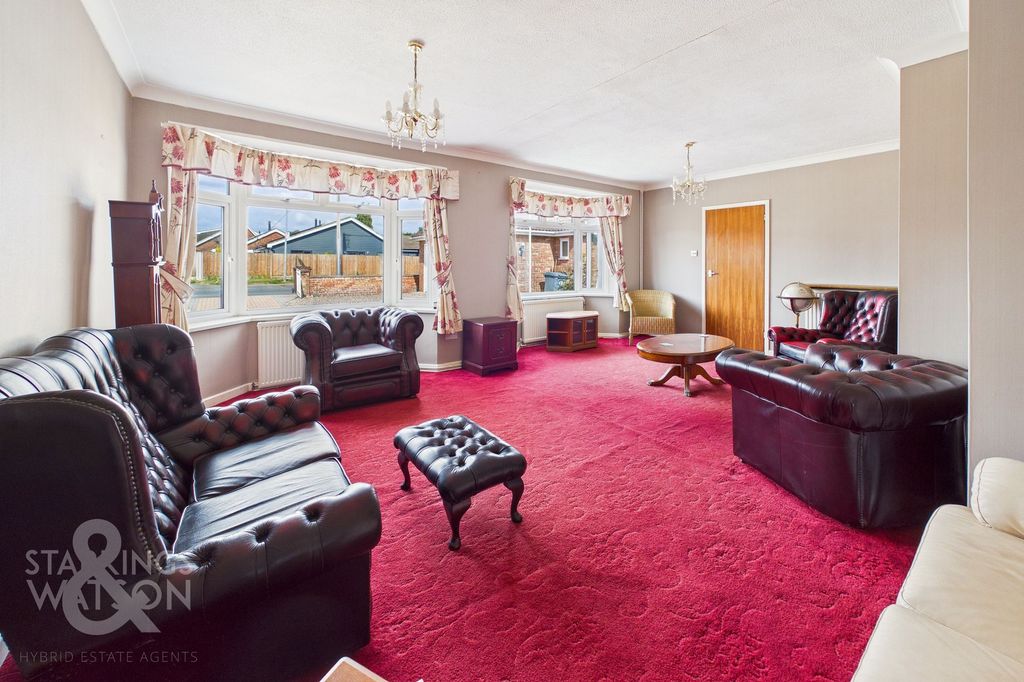 Property photo 3 of 28