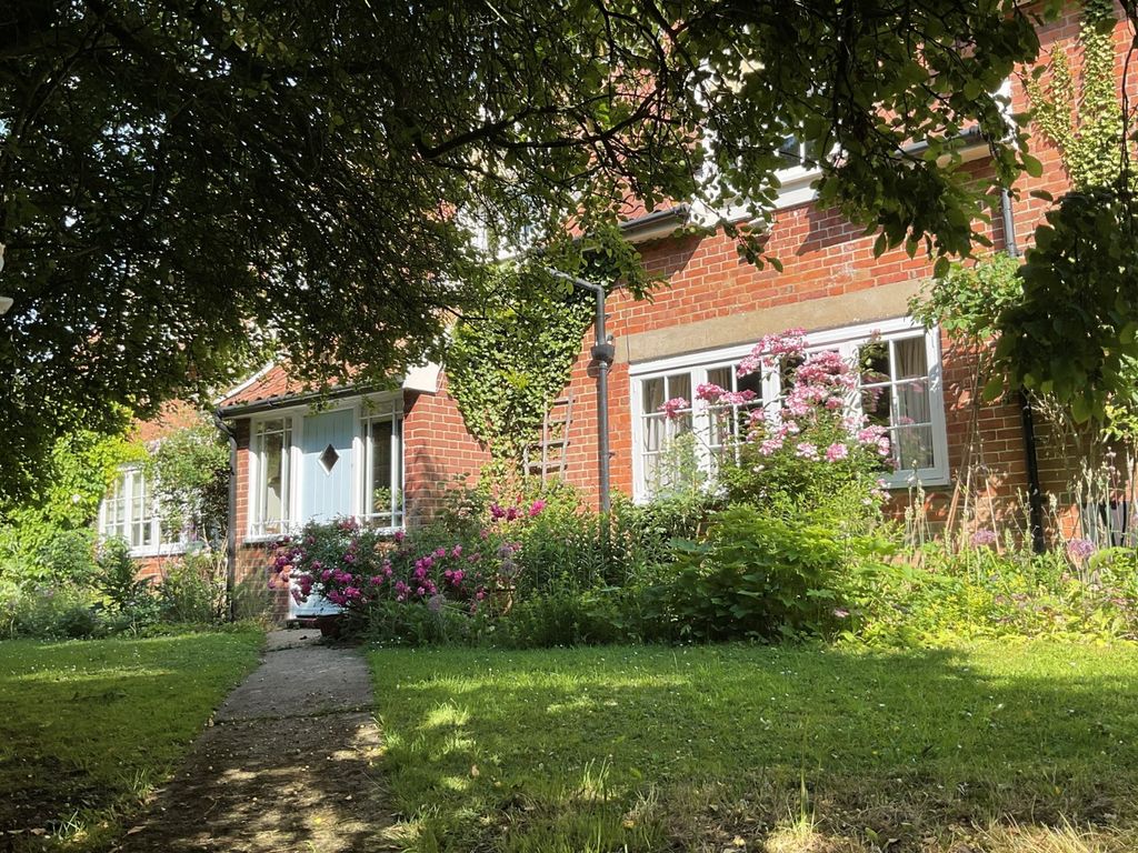 Property photo 3 of 20 Picture No. 28