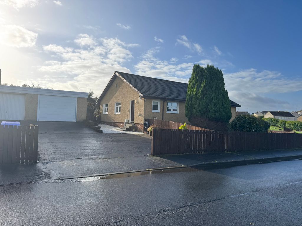 Property photo 2 of 18 2