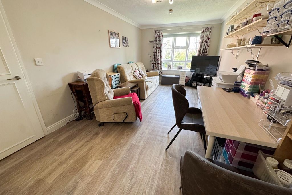 Property photo 2 of 16 2.Jpg