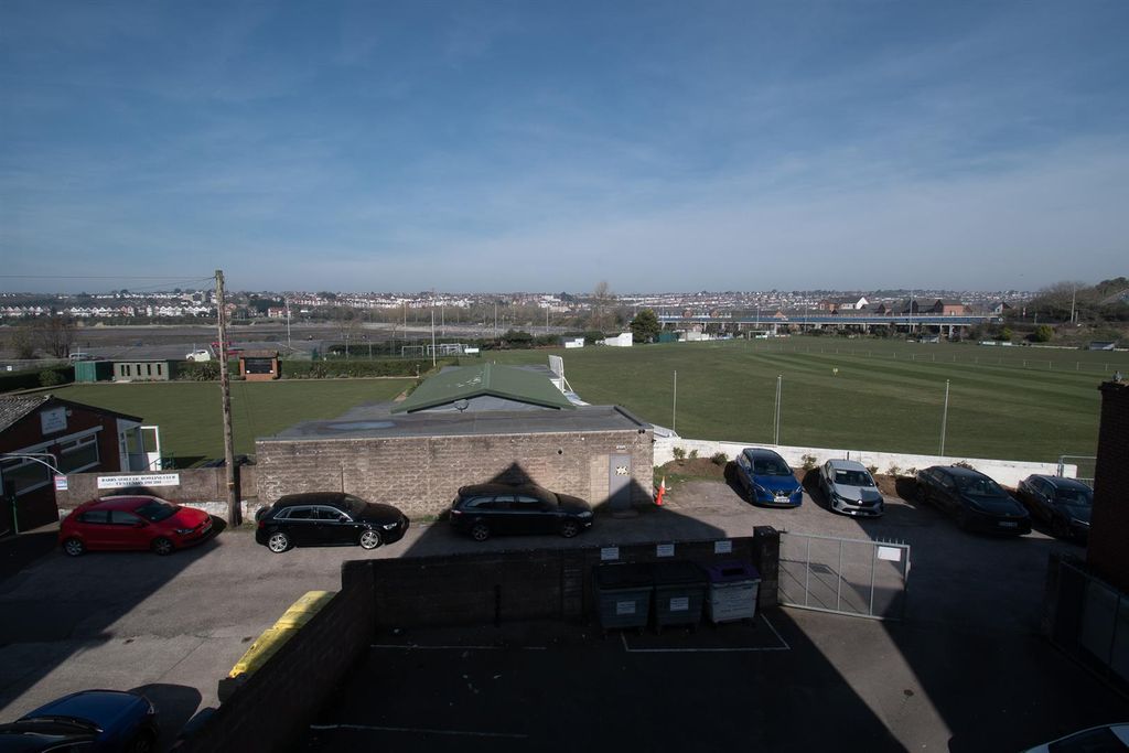Additional image 7 of 1 bed flat to rentPaget Road, Barry CF62