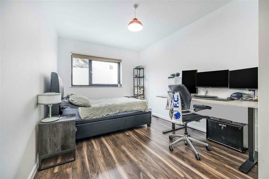 Property photo 3 of 7