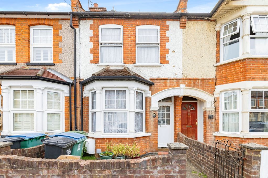 Property photo 1 of 17