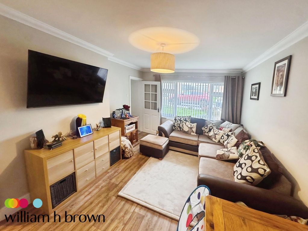 Property photo 2 of 10 View