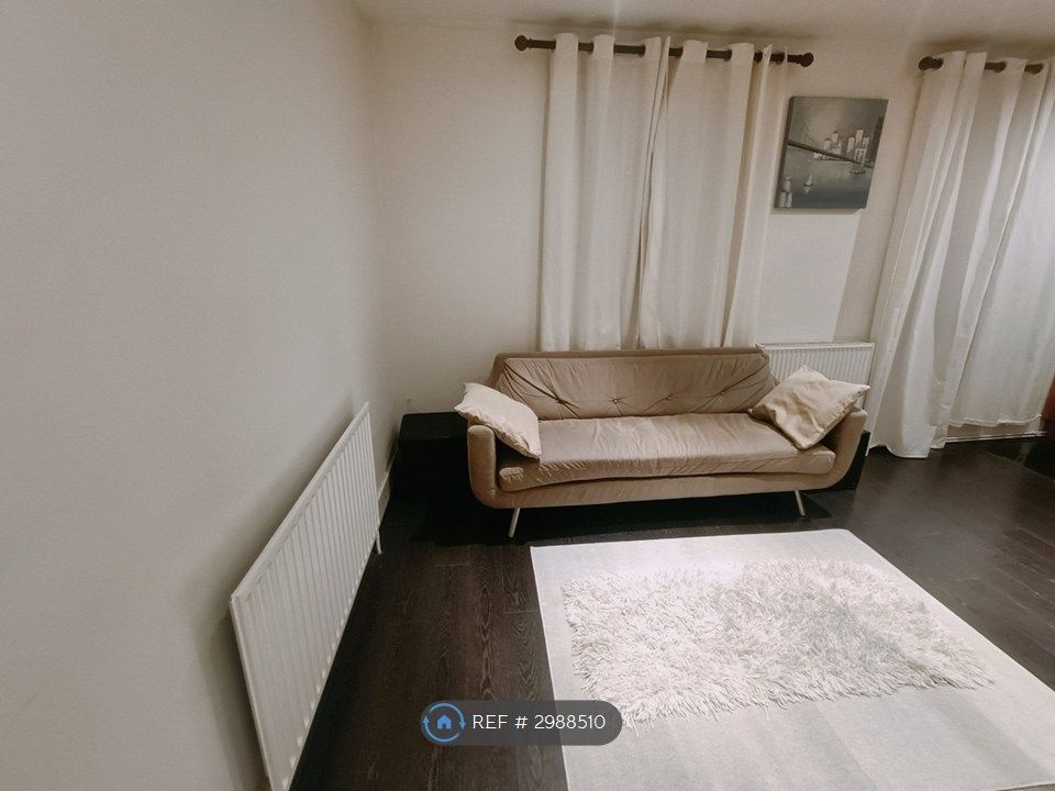 Property photo 2 of 13 Living Room