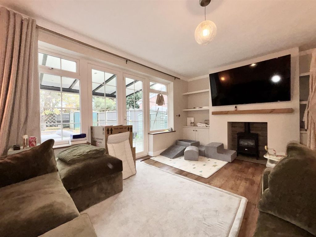 Property photo 3 of 8 Thumbnail_Img_9294.Jpg