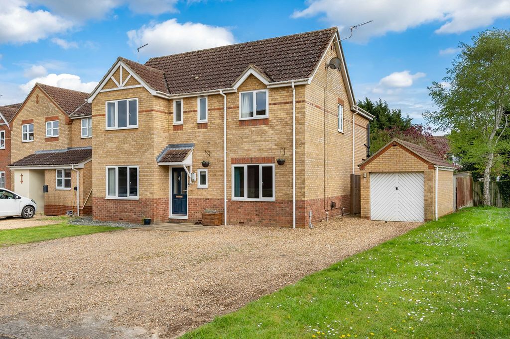 Property photo 1 of 25