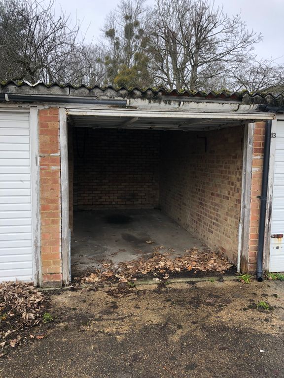 Property photo 2 of 3