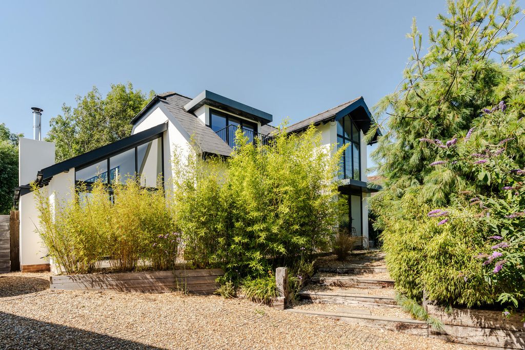 Property photo 1 of 28 A0Op6000009H97Hmaa_N36_Highres.Jpg