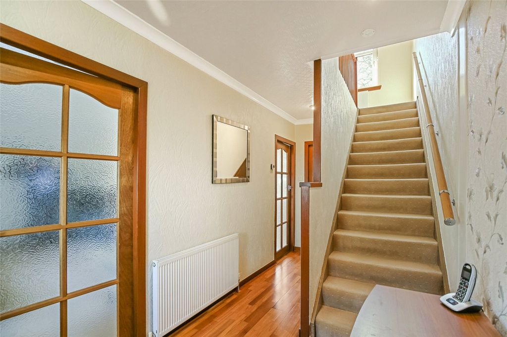 Property photo 3 of 20 Picture 3