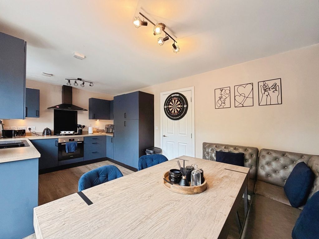 Property photo 2 of 17 Pbox-Img.Jpg