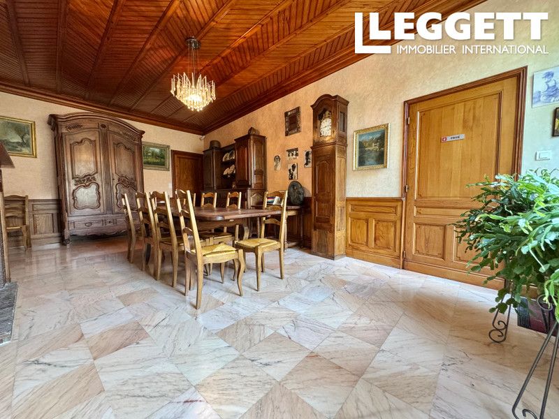 Property photo 3 of 10