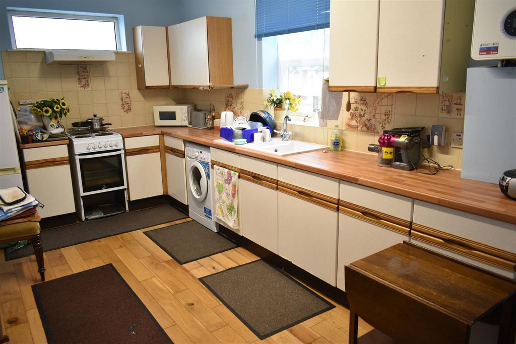 Property photo 2 of 15 Dsc_0485.Jpg