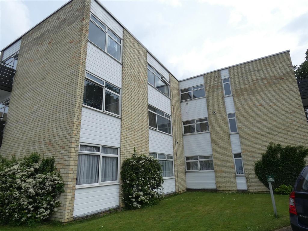 Property photo 1 of 9