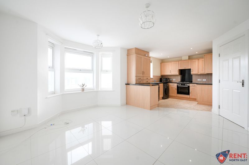 Property photo 1 of 10 Photo 8