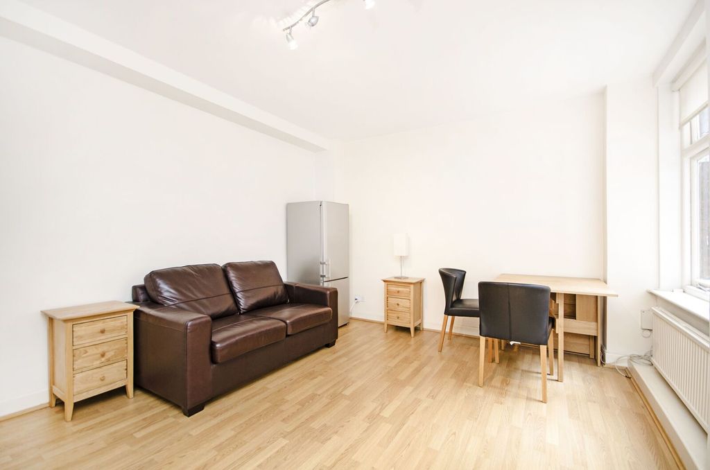 Property photo 1 of 4