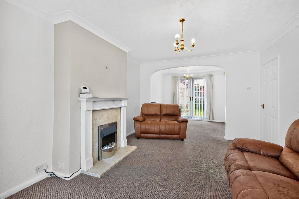 Property photo 3 of 17 Photo 17