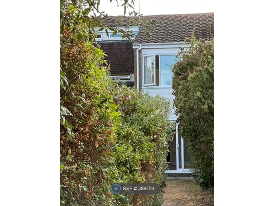 Property photo 3 of 23