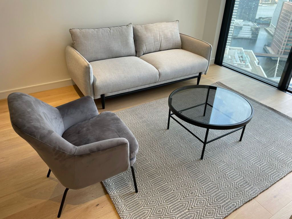 Property photo 3 of 11