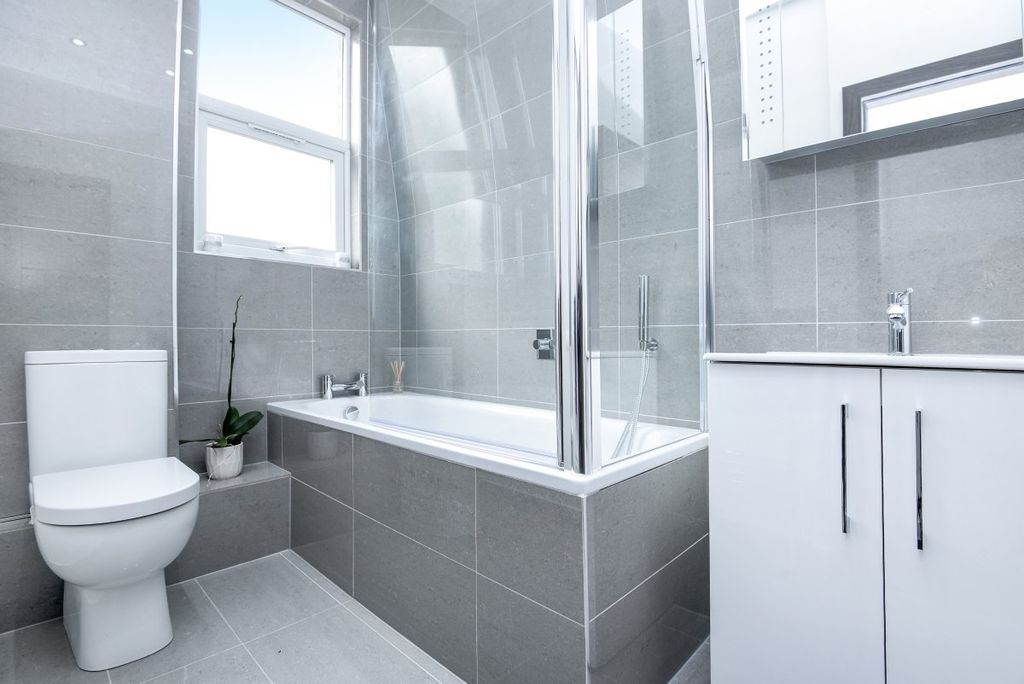 Property photo 3 of 5 220988 (13)