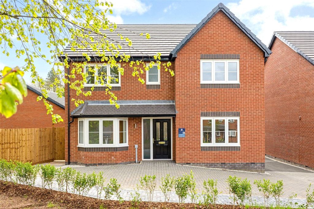 Property photo 1 of 16 Exterior