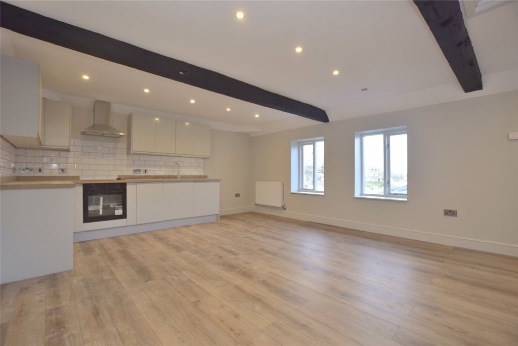 Property photo 1 of 16 Open Plan Living