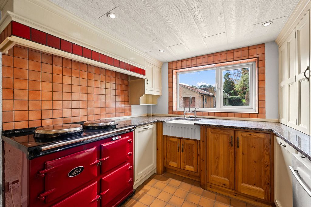 Property photo 3 of 42 Picture No. 40