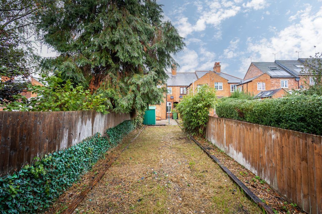Property photo 2 of 22 Final-8 - 3 Bedroom Terraced (House) At Charles Street, Sileby