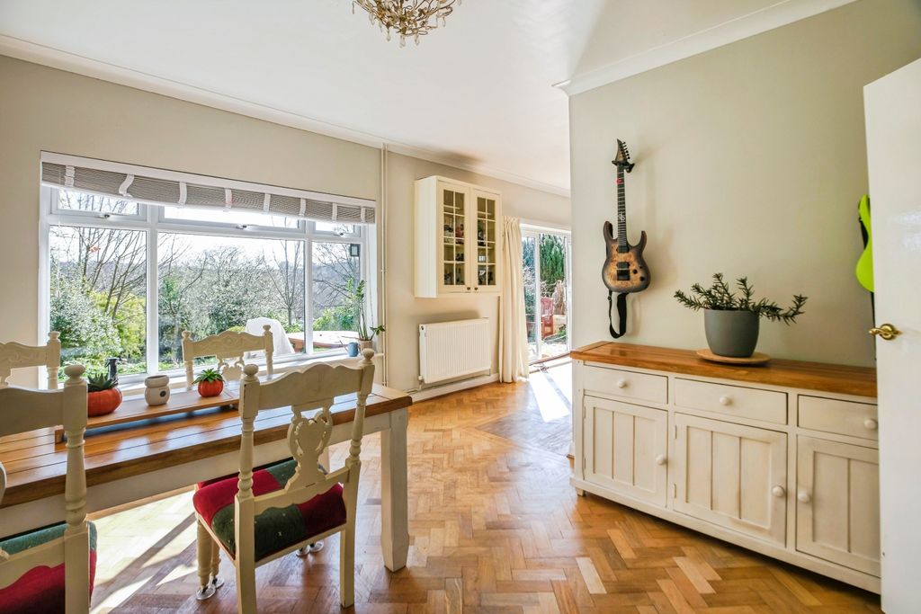 Property photo 2 of 13 Open Plan Living