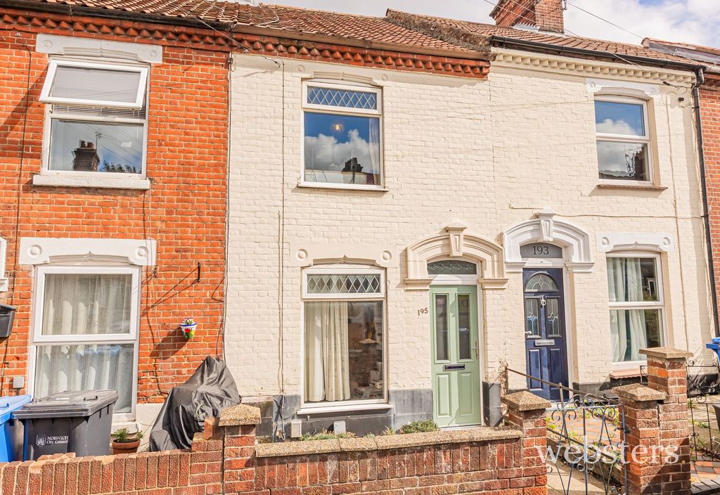Property photo 1 of 14