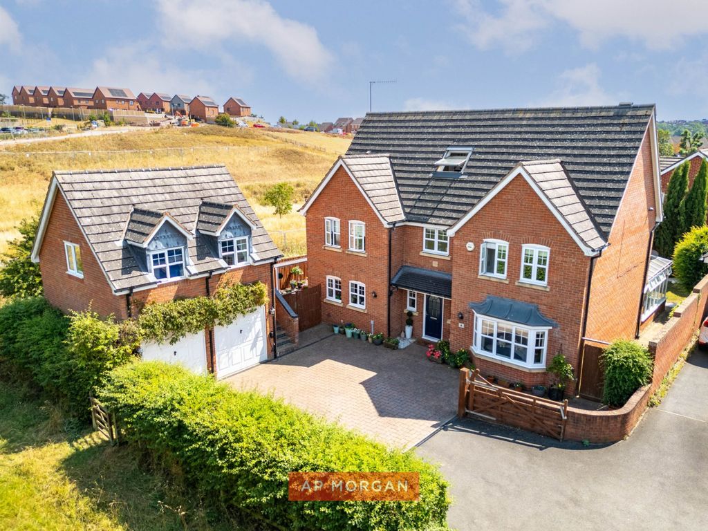Property photo 1 of 31 Picture No. 36