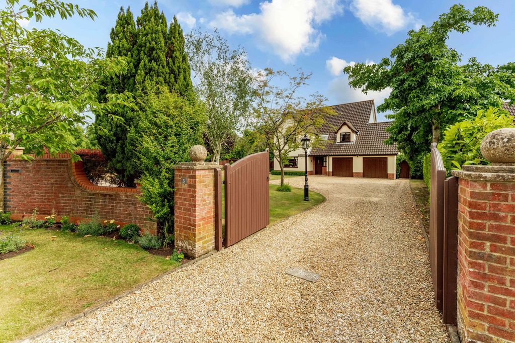 Property photo 1 of 30