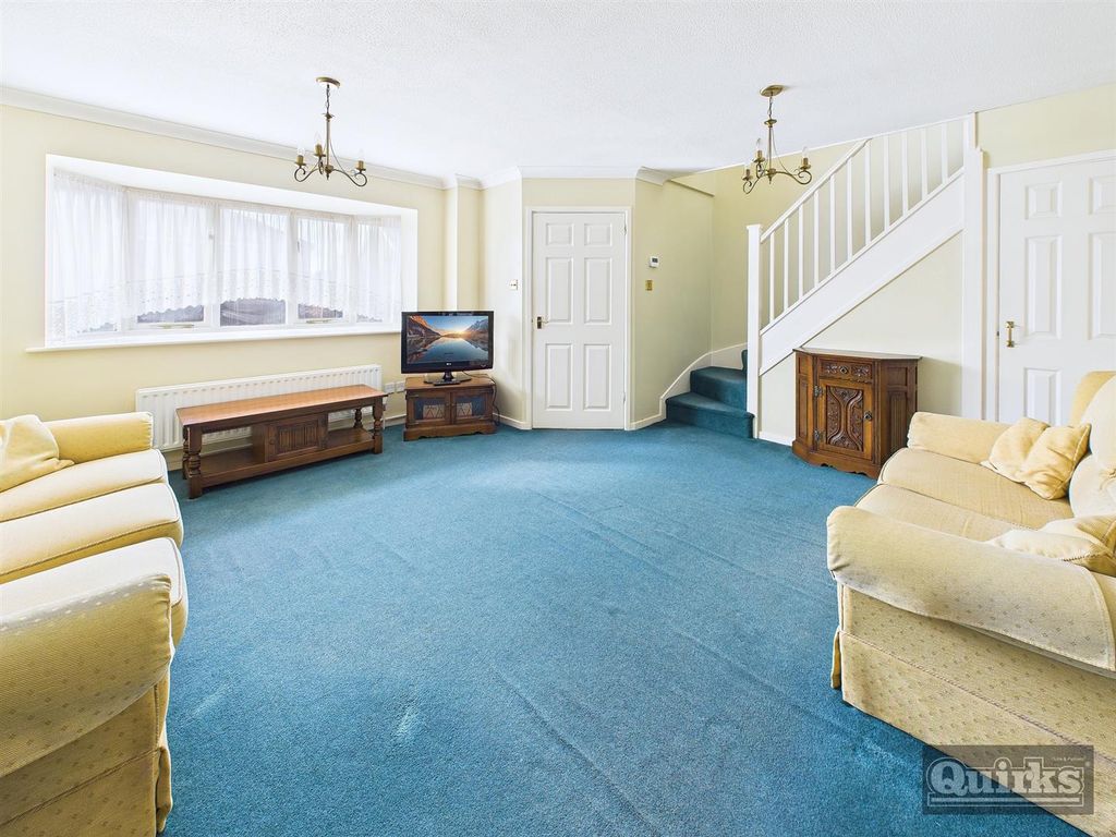 Property photo 2 of 15 Cam02342G0-Pr0139-Still004.Jpg