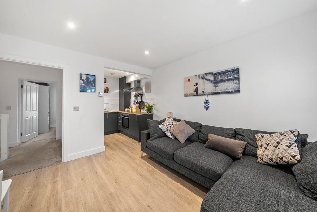 Property photo 3 of 12 Dsc08711.Jpg