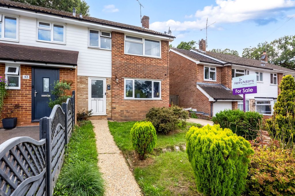 Property photo 1 of 18