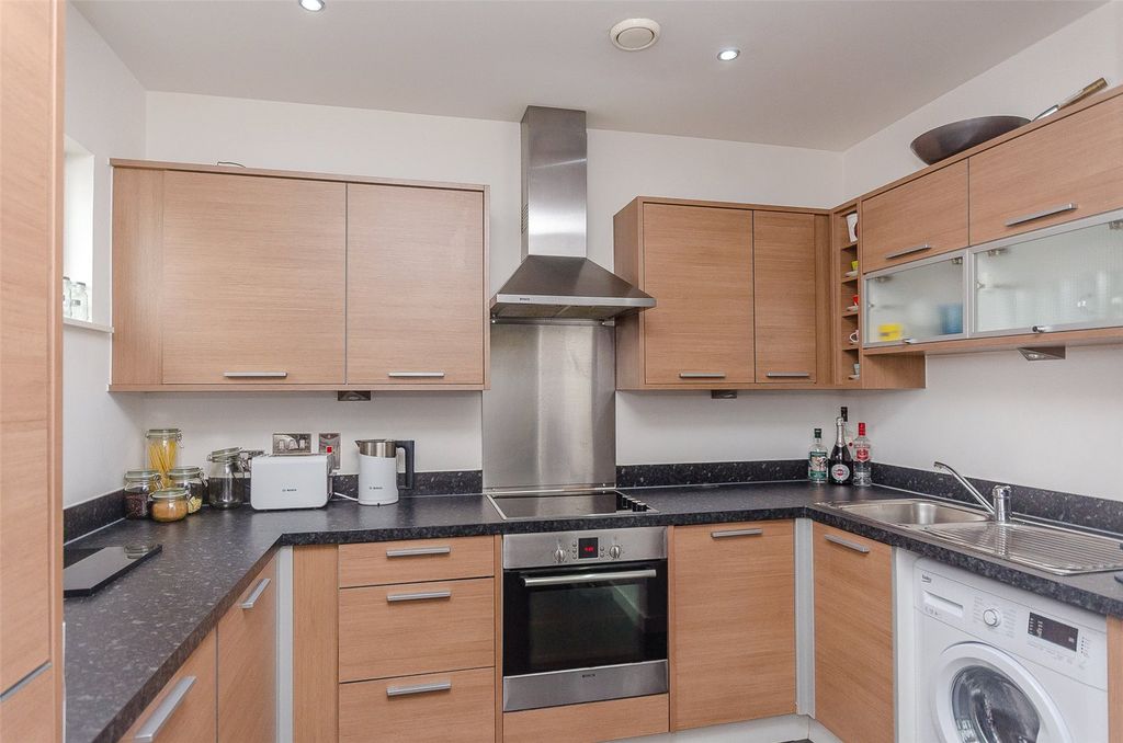 Property photo 2 of 10 Picture No. 02