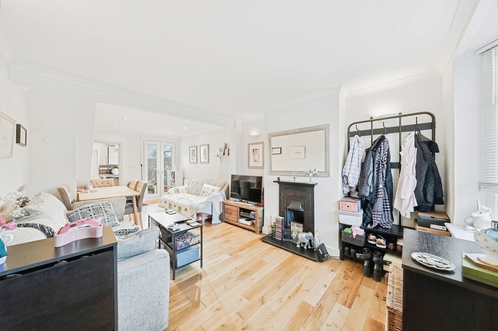 Property photo 2 of 23 Pbox-Img.Jpg