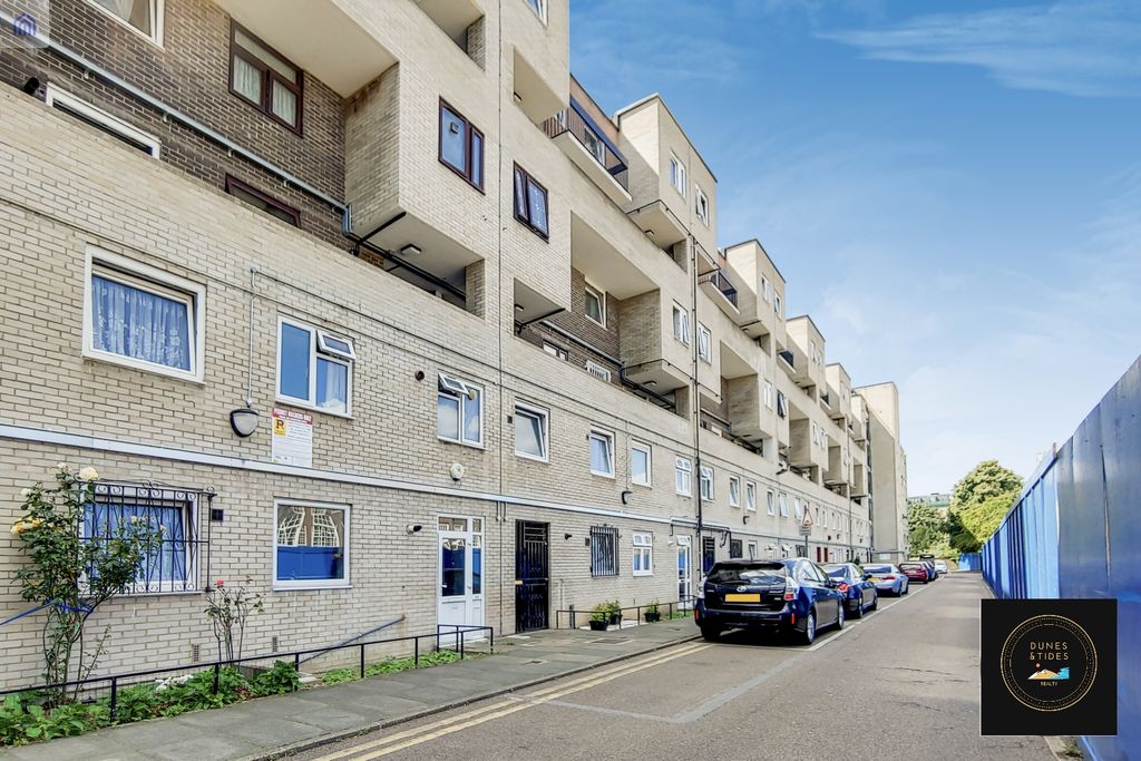 Property photo 3 of 4