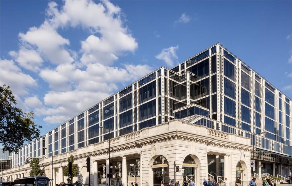Property photo 1 of 7 Serviced Office In Buckingham Palace Road -London,