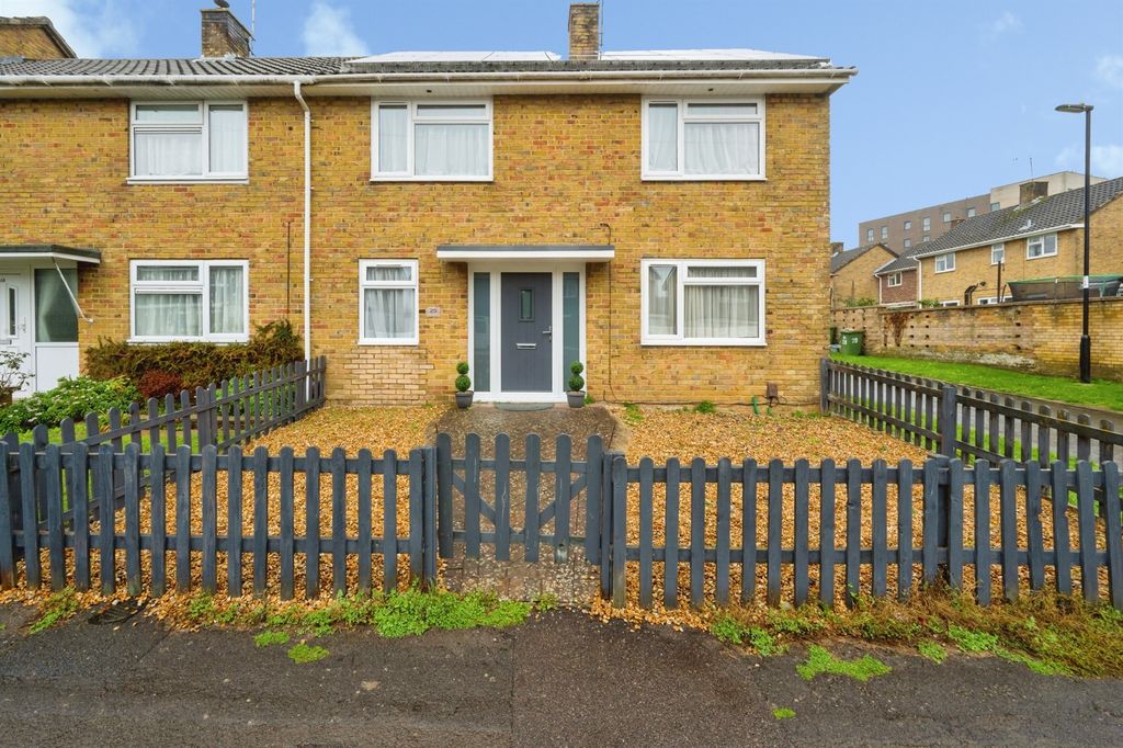 Property photo 1 of 20
