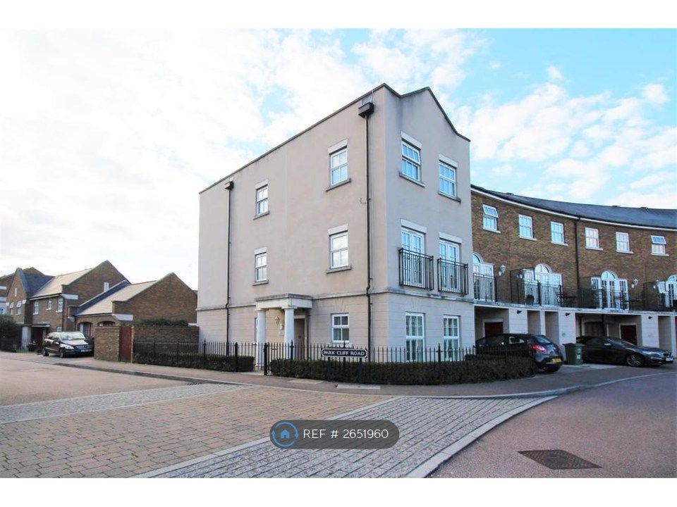 Property photo 1 of 15 Front Aspect