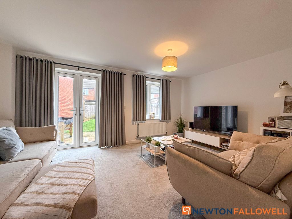 Property photo 3 of 22