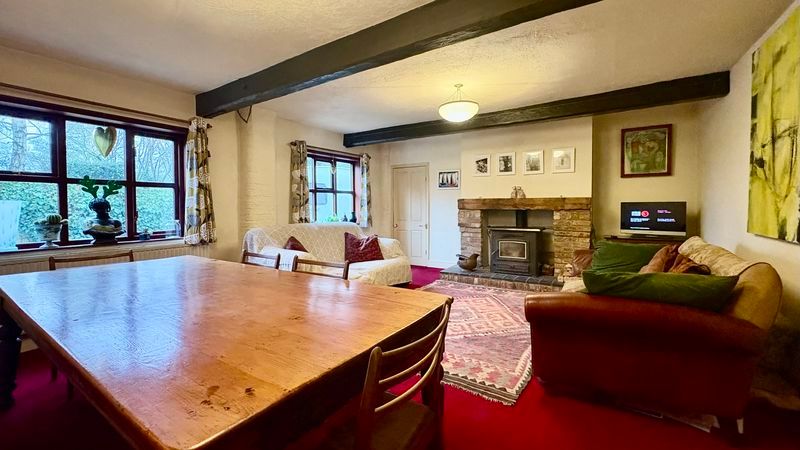 Property photo 3 of 18 Photo 1