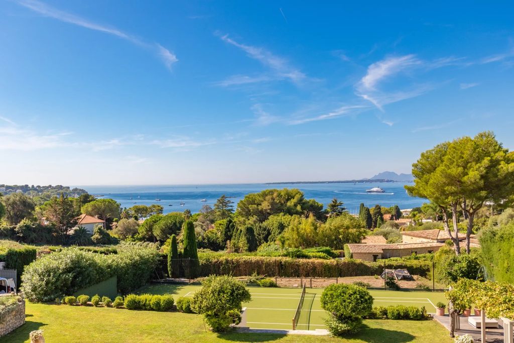 Property photo 3 of 28