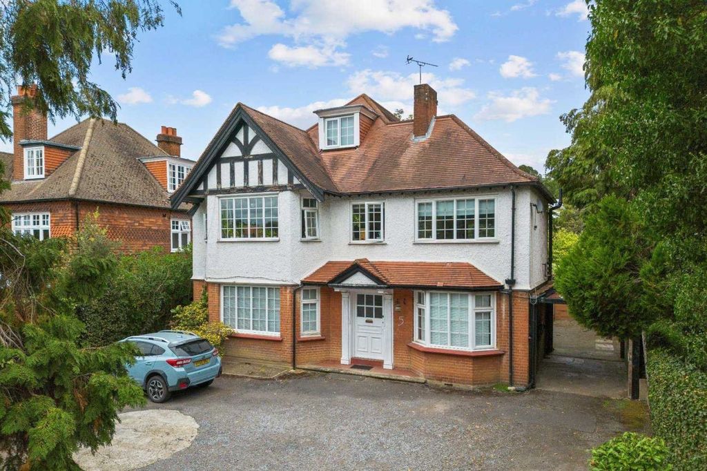 Property photo 1 of 15 03579098Da8Ad69206dc1Eccddaa66Aa.Jpg